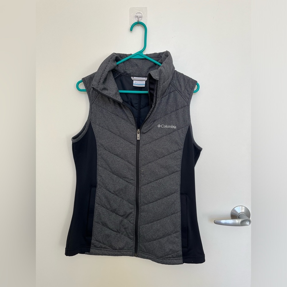 Columbia Vest